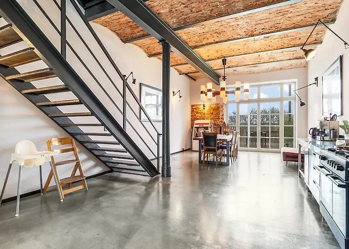 Loft In Ribbeck ناون